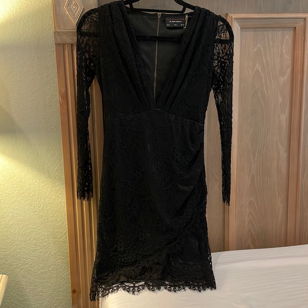 Black long sleeve lace dress